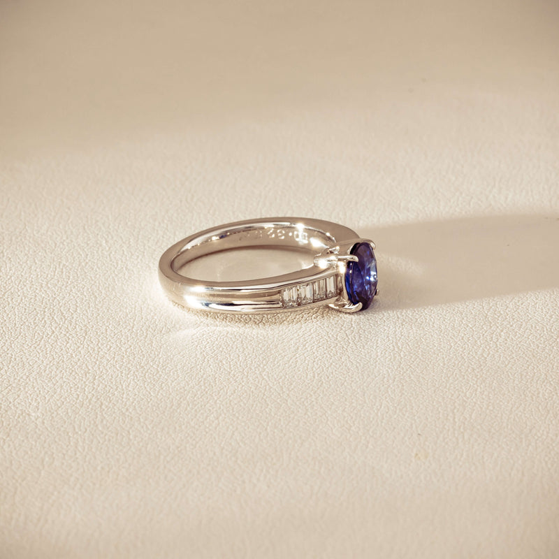 Deja Vu Platinum 1.19ct Oval Sapphire & Diamond Ring - Ring - Walker & Hall