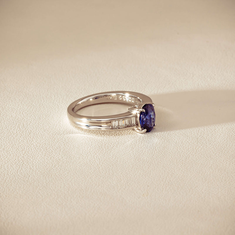 Deja Vu Platinum 1.19ct Oval Sapphire & Diamond Ring - Ring - Walker & Hall