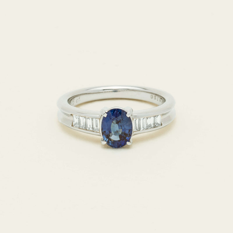 Deja Vu Platinum 1.19ct Oval Sapphire & Diamond Ring - Ring - Walker & Hall