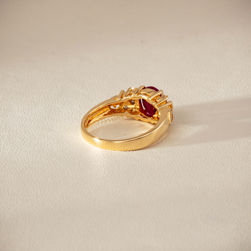 Deja Vu 18ct Yellow Gold 1.36ct Ruby & Diamond Ring