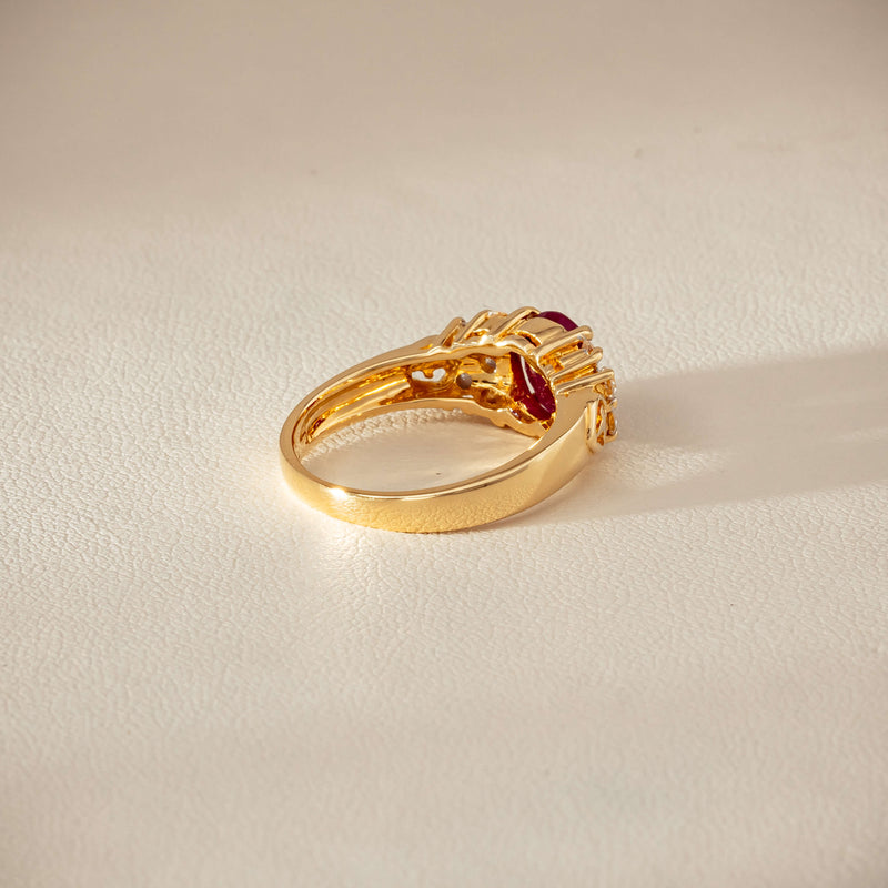 Deja Vu 18ct Yellow Gold 1.36ct Ruby & Diamond Ring