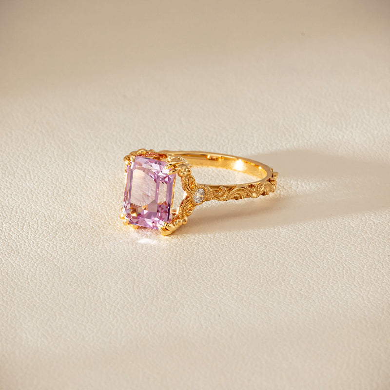 18ct Yellow Gold Kunzite & Diamond Romanov Ring