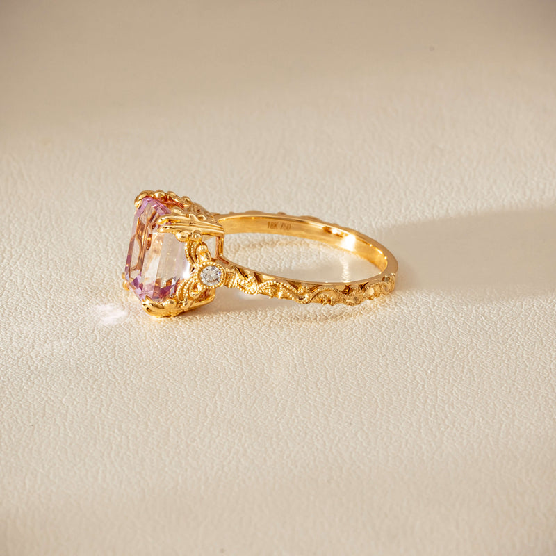 18ct Yellow Gold Kunzite & Diamond Romanov Ring