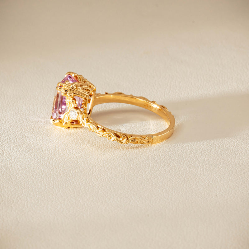 18ct Yellow Gold Kunzite & Diamond Romanov Ring