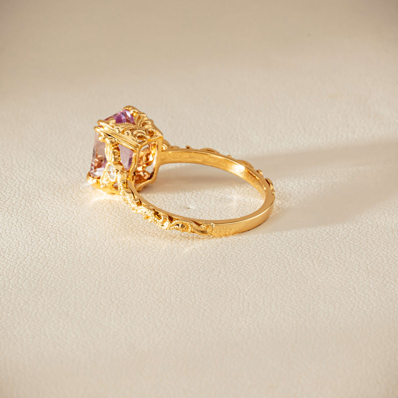 18ct Yellow Gold Kunzite & Diamond Romanov Ring