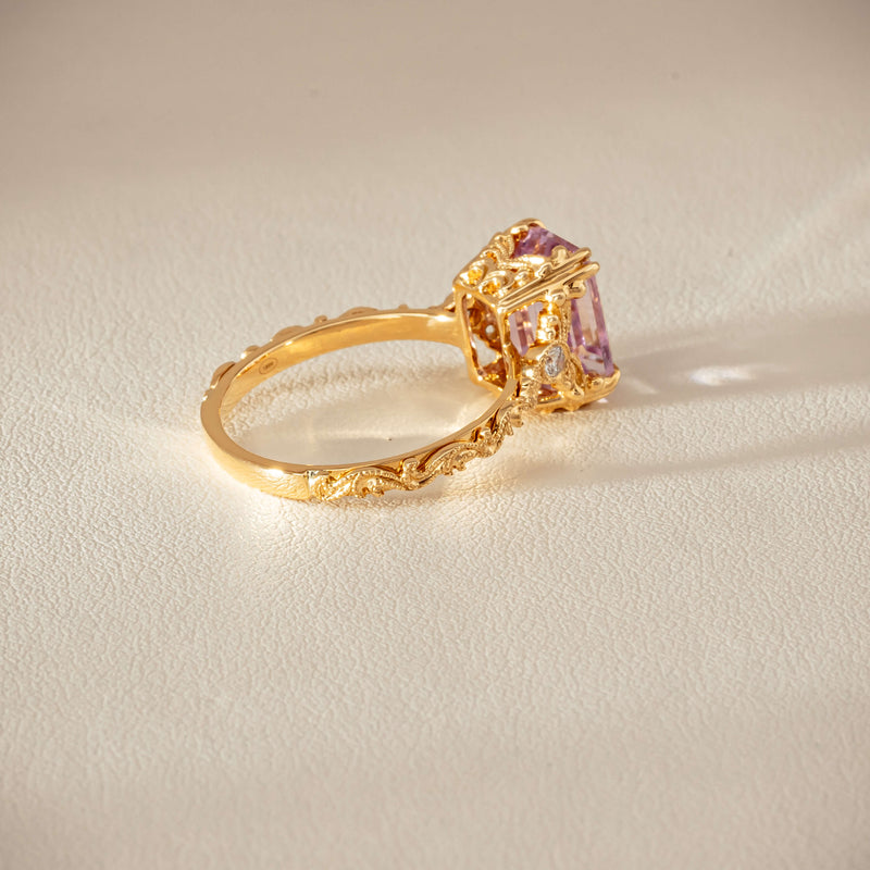 18ct Yellow Gold Kunzite & Diamond Romanov Ring