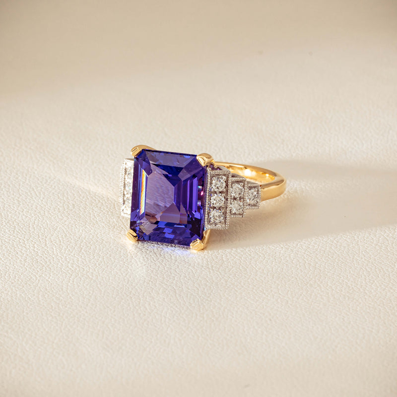 18ct Yellow Gold Tanzanite & Diamond Maya Ring