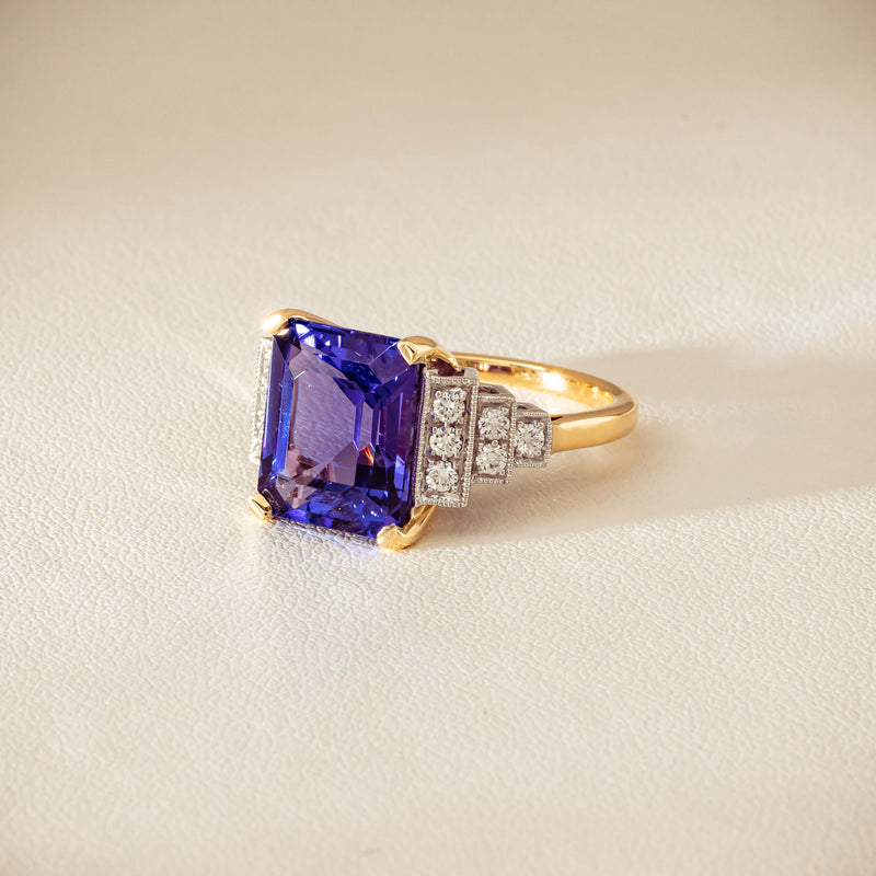 18ct Yellow Gold Tanzanite & Diamond Maya Ring
