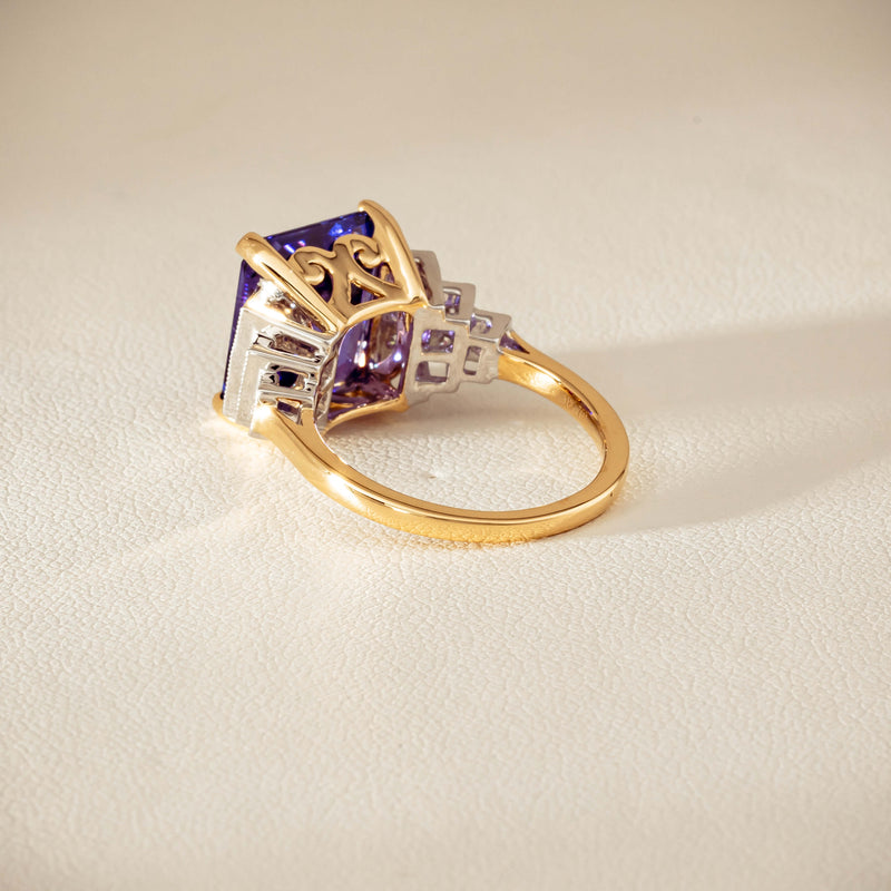 18ct Yellow Gold Tanzanite & Diamond Maya Ring