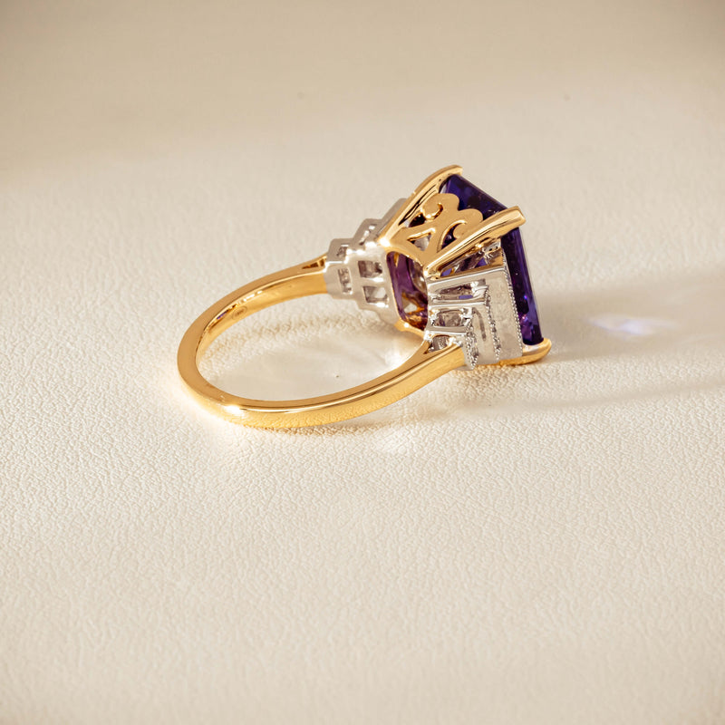 18ct Yellow Gold Tanzanite & Diamond Maya Ring