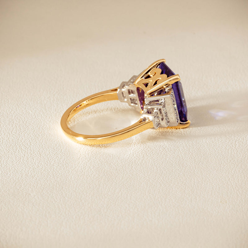 18ct Yellow Gold Tanzanite & Diamond Maya Ring