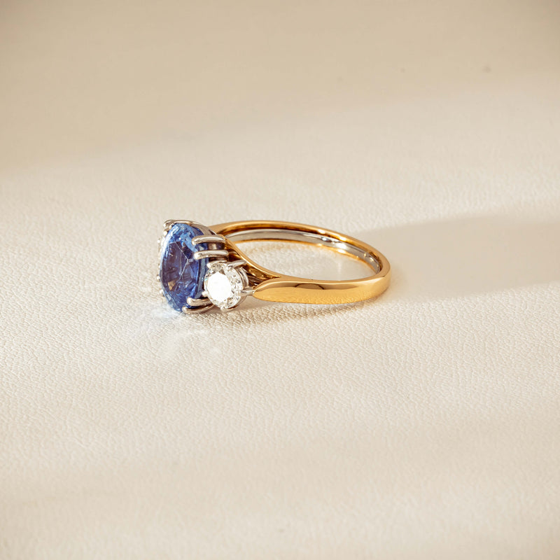Deja Vu 18ct Yellow Gold 3.67ct Sapphire & Diamond Ring - Ring - Walker & Hall
