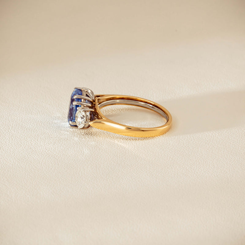 Deja Vu 18ct Yellow Gold 3.67ct Sapphire & Diamond Ring - Ring - Walker & Hall