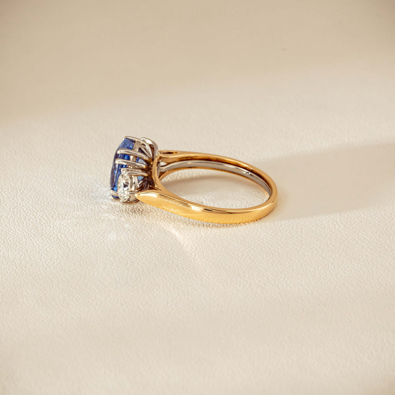 Deja Vu 18ct Yellow Gold 3.67ct Sapphire & Diamond Ring - Ring - Walker & Hall