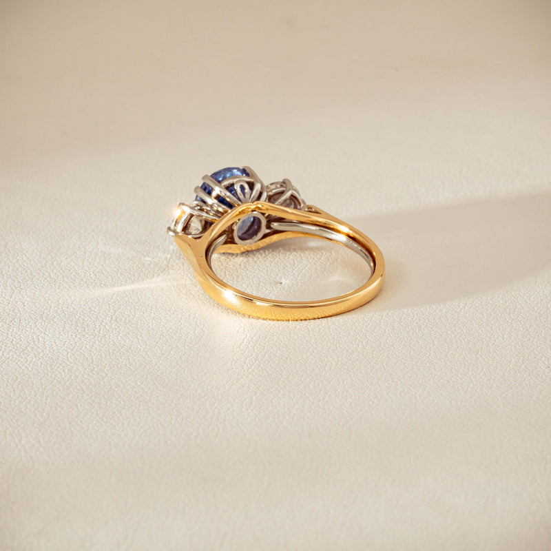 Deja Vu 18ct Yellow Gold 3.67ct Sapphire & Diamond Ring - Ring - Walker & Hall