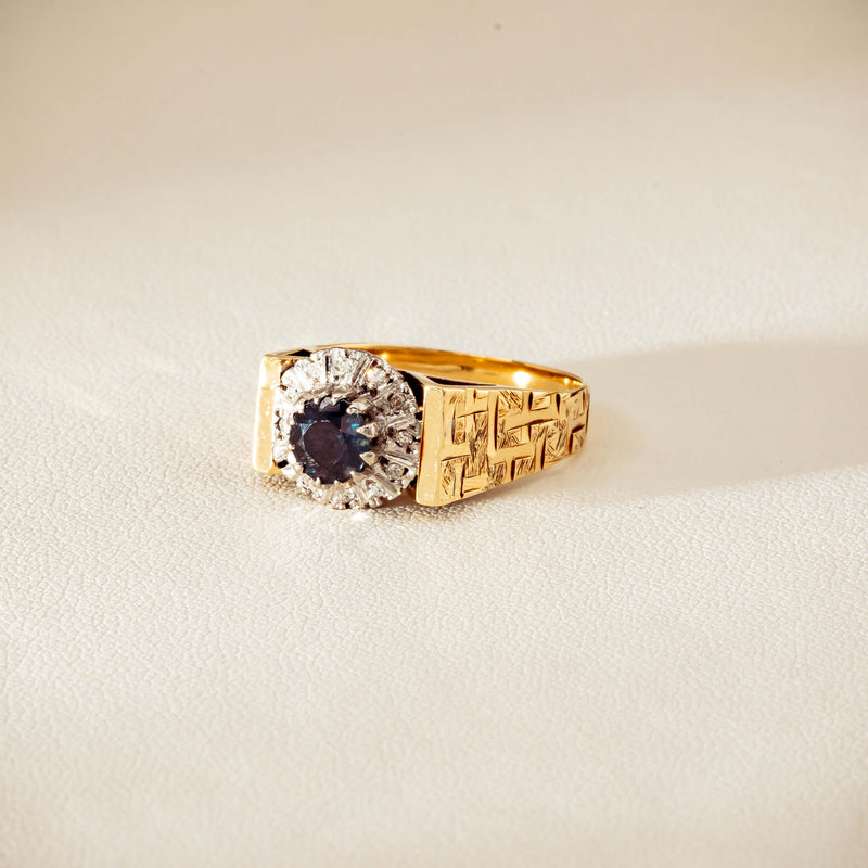 Vintage 18ct Yellow Gold Sapphire & Diamond Cluster Ring
