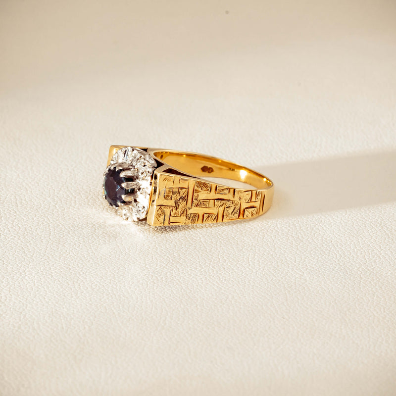 Vintage 18ct Yellow Gold Sapphire & Diamond Cluster Ring