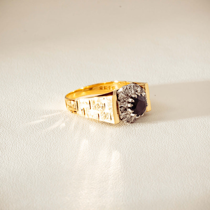 Vintage 18ct Yellow Gold Sapphire & Diamond Cluster Ring