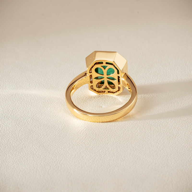 18ct Yellow Gold 2.26ct Emerald & Diamond Halo Ring