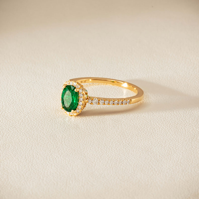 18ct Yellow Gold .72ct Emerald Diamond Mini Sierra Ring