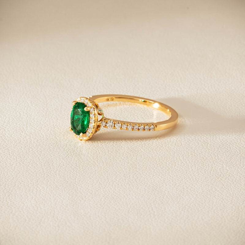 18ct Yellow Gold .72ct Emerald Diamond Mini Sierra Ring