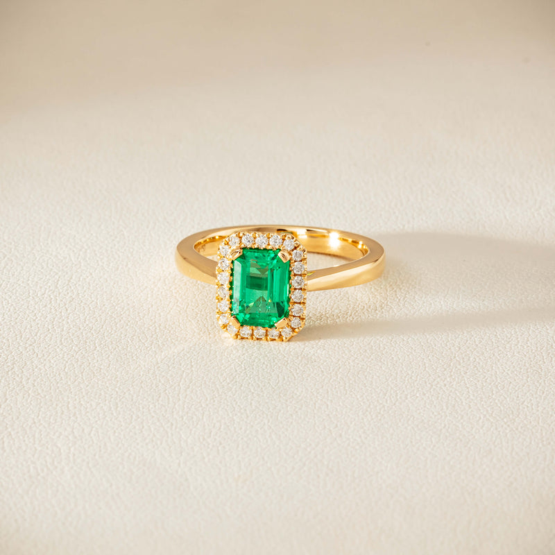 18ct Yellow Gold 1.38ct Emerald & Diamond Nina Ring
