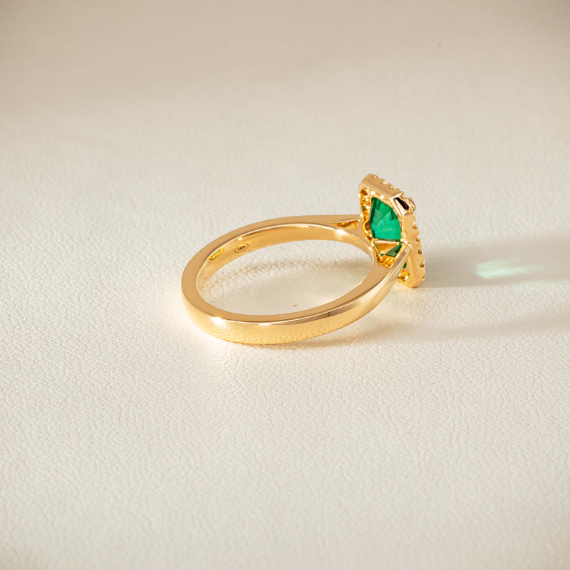 18ct Yellow Gold 1.38ct Emerald & Diamond Nina Ring