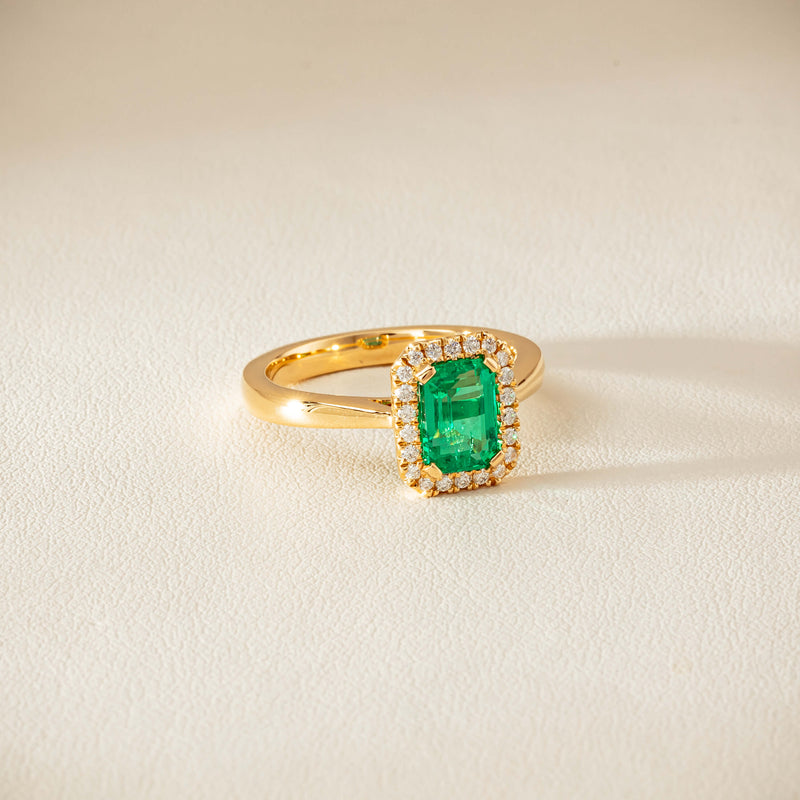 18ct Yellow Gold 1.38ct Emerald & Diamond Nina Ring