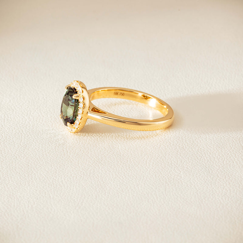 18ct Yellow Gold 2.37ct Green Sapphire & Diamond Nina Ring