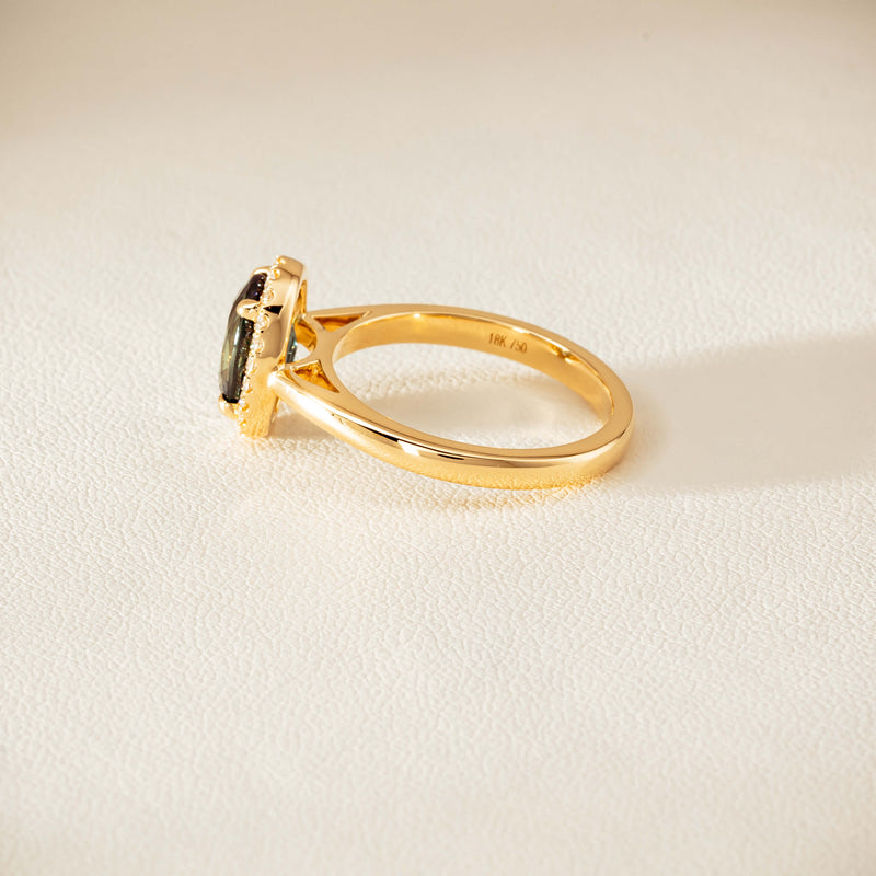 18ct Yellow Gold 2.37ct Green Sapphire & Diamond Nina Ring