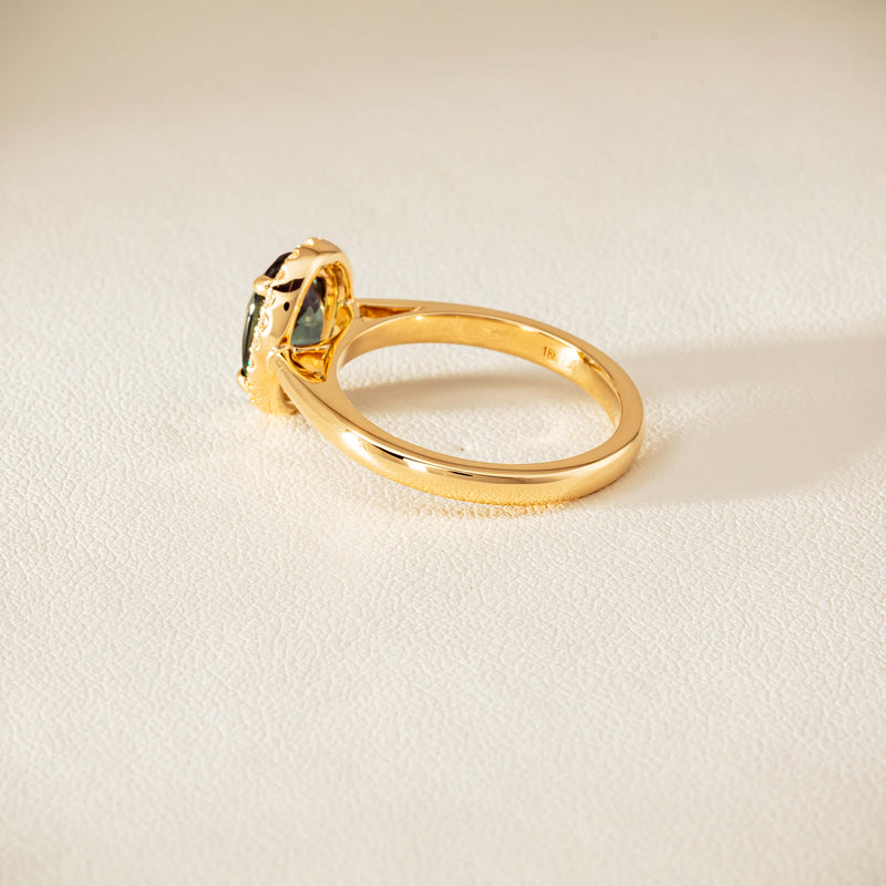 18ct Yellow Gold 2.37ct Green Sapphire & Diamond Nina Ring