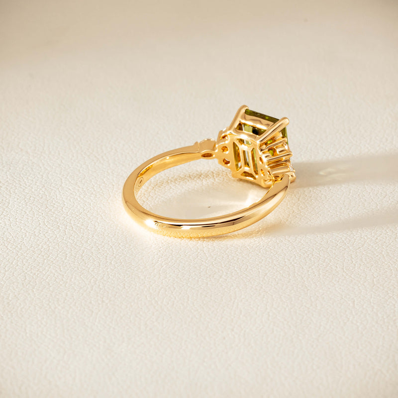 18ct Yellow Gold 2.20ct Peridot & Diamond Oriana Ring