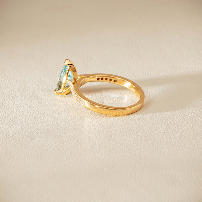 18ct Yellow Gold 1.78ct Aquamarine & Diamond Zenith Ring - Ring - Walker & Hall