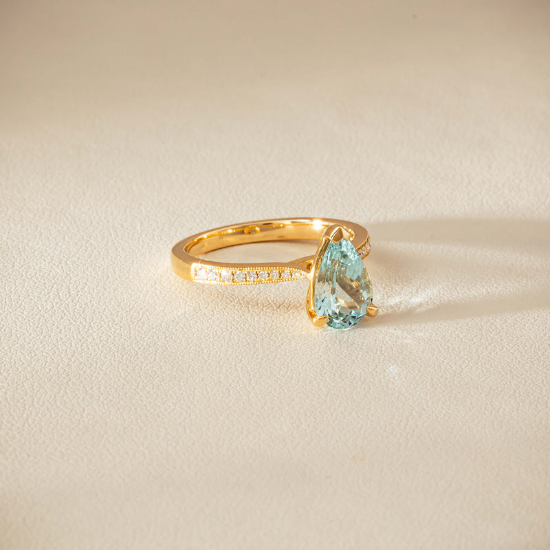 18ct Yellow Gold 1.78ct Aquamarine & Diamond Zenith Ring - Ring - Walker & Hall