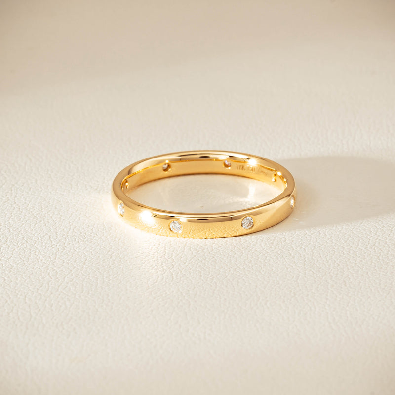 18ct Yellow Gold Diamond Lucky Band - Ring - Walker & Hall