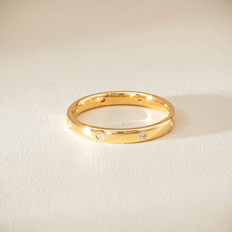 18ct Yellow Gold Diamond Lucky Band - Ring - Walker & Hall