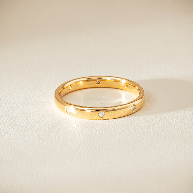 18ct Yellow Gold Diamond Lucky Band - Ring - Walker & Hall