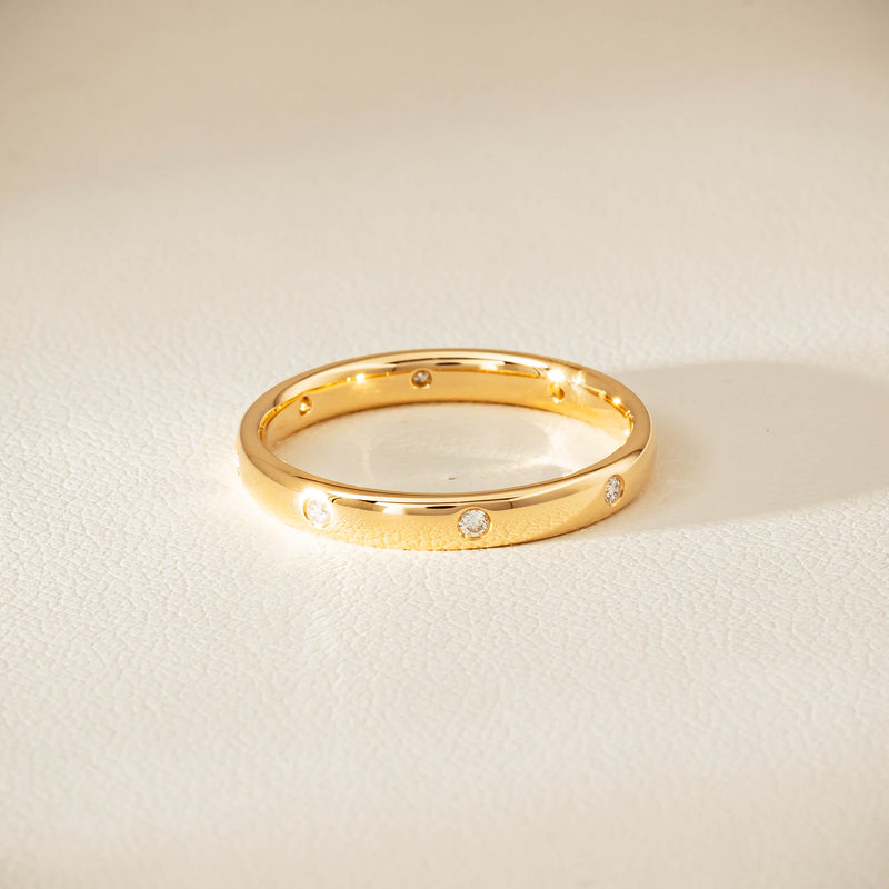 18ct Yellow Gold Diamond Lucky Band - Ring - Walker & Hall