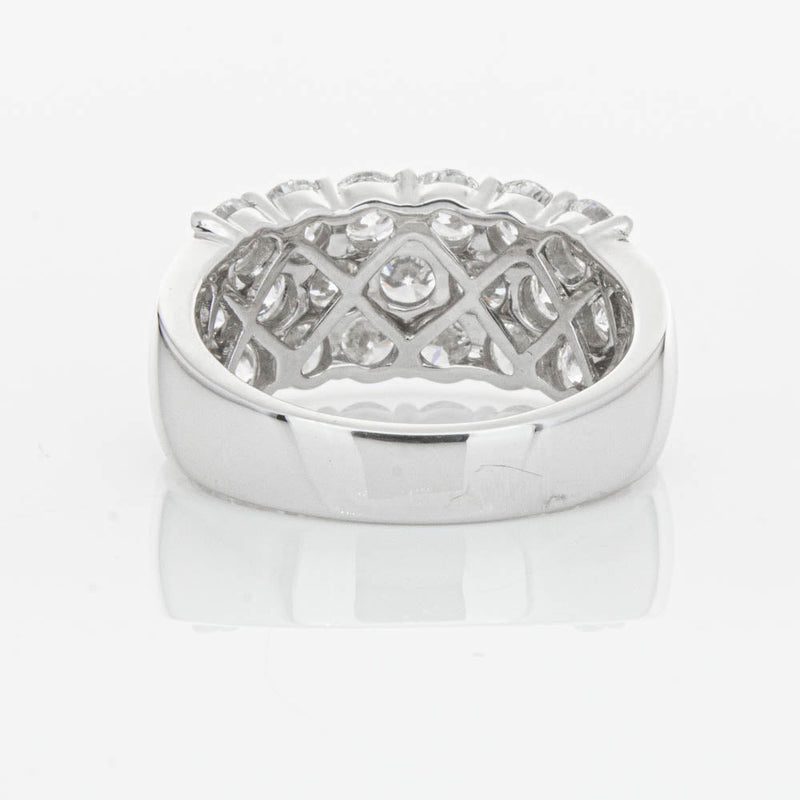 18ct White Gold Diamond Dynasty Ring-Ring-Walker & Hall