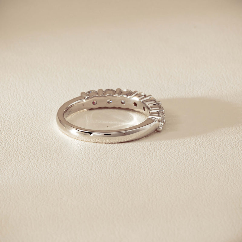 18ct White Gold 1.30ct Diamond Panorama Ring