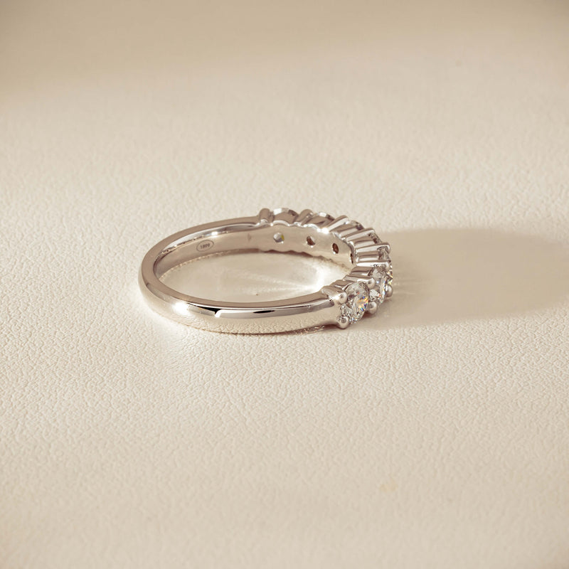 18ct White Gold 1.30ct Diamond Panorama Ring
