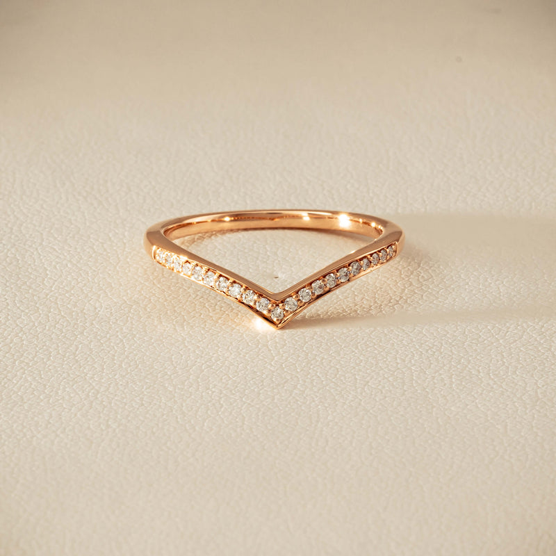 14ct Rose Gold Diamond Chevron Band