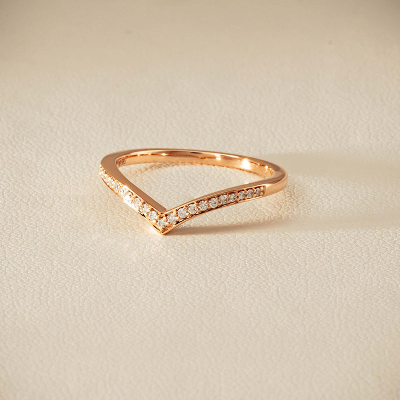 14ct Rose Gold Diamond Chevron Band