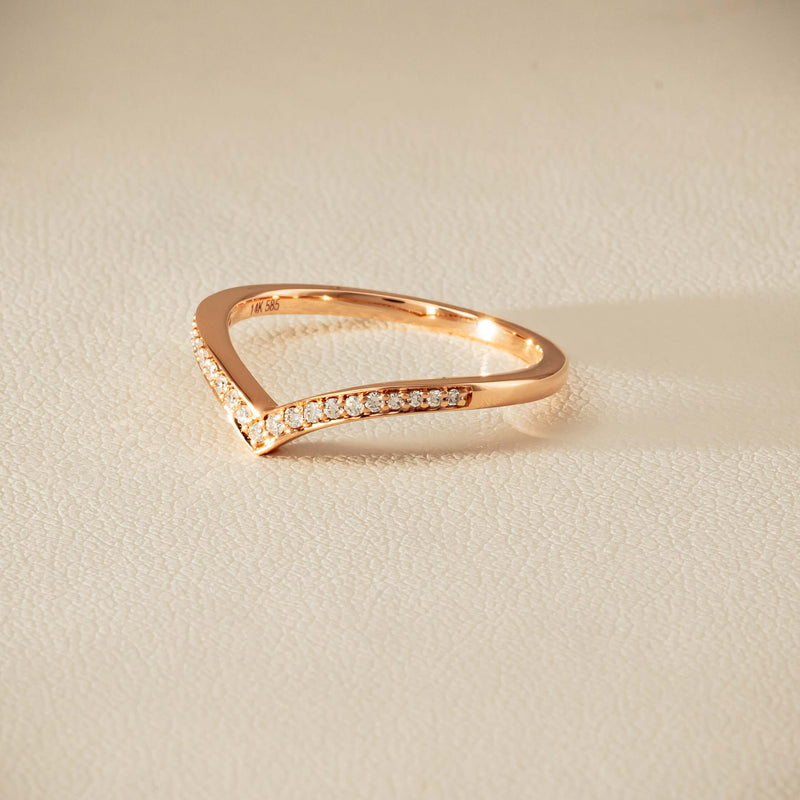 14ct Rose Gold Diamond Chevron Band