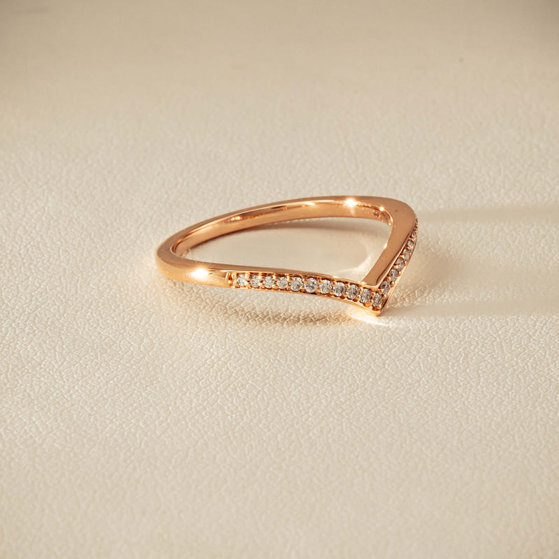 14ct Rose Gold Diamond Chevron Band