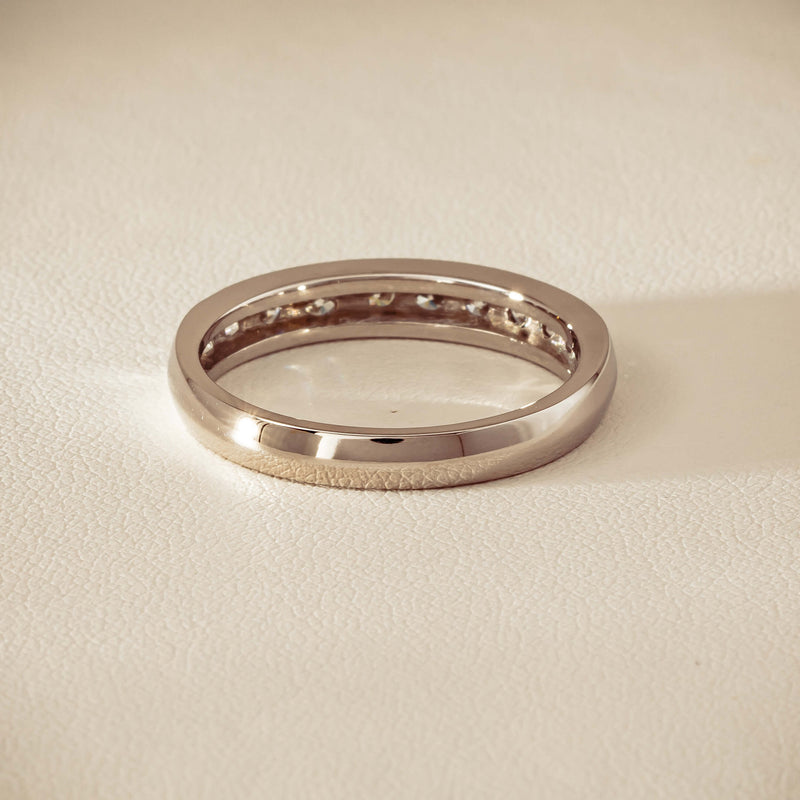 Deja Vu Platinum .80ct Diamond-Set Band - U 1/2