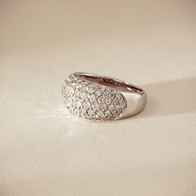 Deja Vu 18ct White Gold 2.00ct Diamond Pave Dome Ring