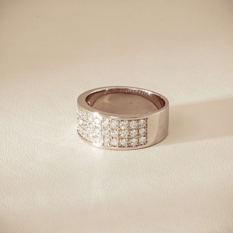 Deja Vu 18ct White Gold 1.75ct Diamond Pave-Set Ring