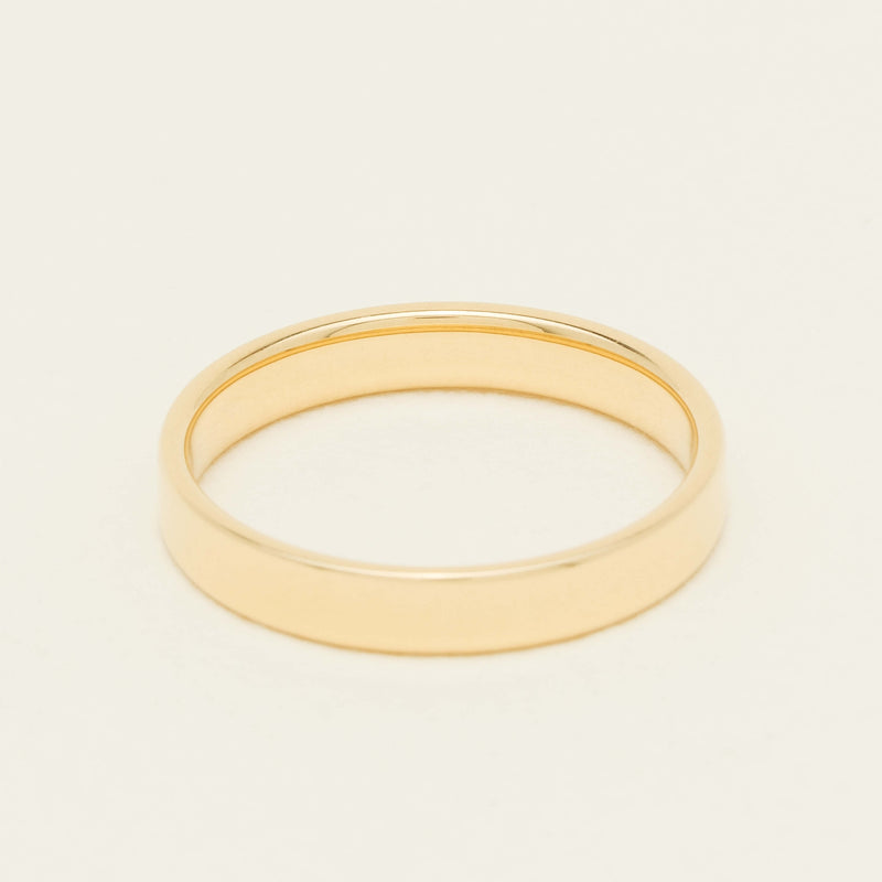 18ct Yellow Gold 3mm Square Profile Band - Ring - Walker & Hall