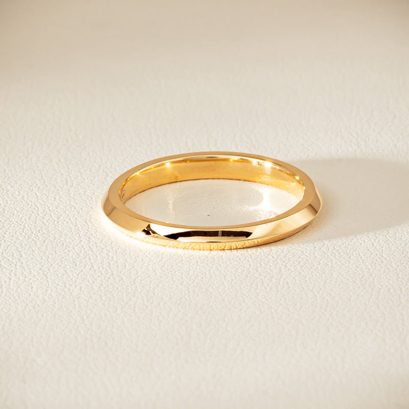 18ct Yellow Gold Venetian Band - Ring - Walker & Hall